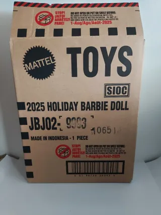 Barbie Holiday 2025 Signature