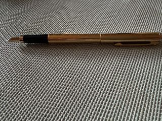 Pluma estilográfica chapada en oro sheaffer sin es