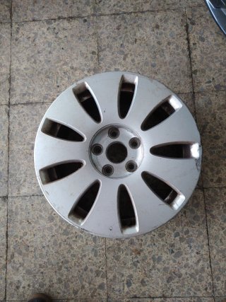 Llanta Audi A4 16"