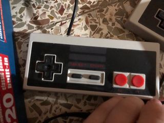 Mini consola 620 juegos clásicos