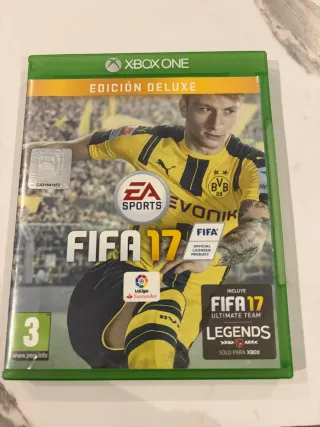 Lote 3 Giochi Xbox One: FIFA 17, 18 e NBA 2K16