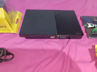 PlayStation 2 super Slim Nera - Console + Accessor