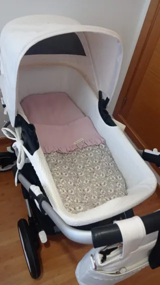 Carro Bugaboo Camaleón, con capota verde agua