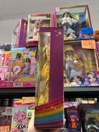 Muñeca Rainbow High Sunny Madison