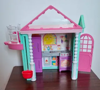 Casita Chelsea Barbie con ascensore