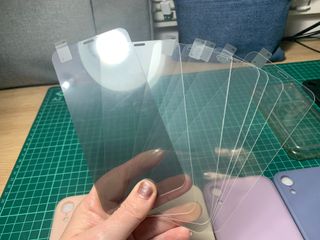 Lote 8 custodie + 7 proteggi schermo iPhone XR