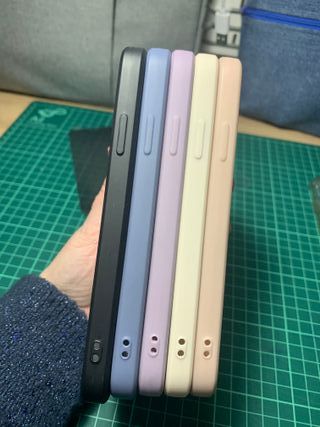 Lote 8 custodie + 7 proteggi schermo iPhone XR