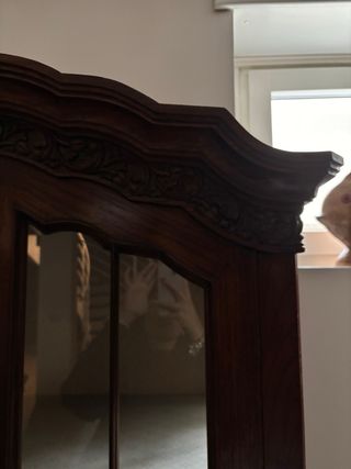 Vetrinetta antica in legno e vetro