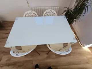 Mesa comedor cristal 150x90 patas blancas