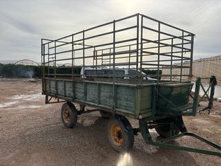 Remolque agrícola con documentación