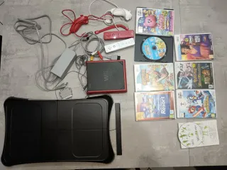 Nintendo Wii Mini con 8 giochi e accessori