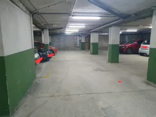 Plaza de Garaje Álvaro Cunqueiro Pontevedra