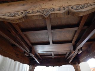 Mesa comedor antigua clásica