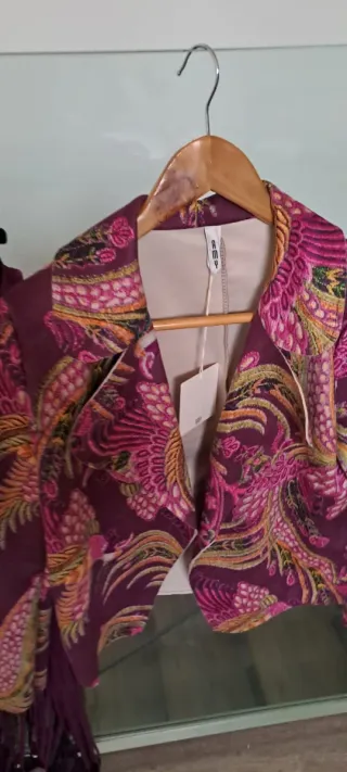 Conjunto Falda y Chaqueta Morado