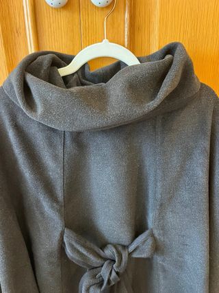 Abrigo embaraza tipo capa premamá