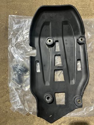 Cubre cárter original BMW GS + tronilleria