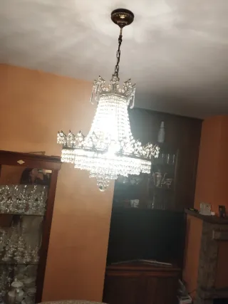 Lámpara de cristal y bronce