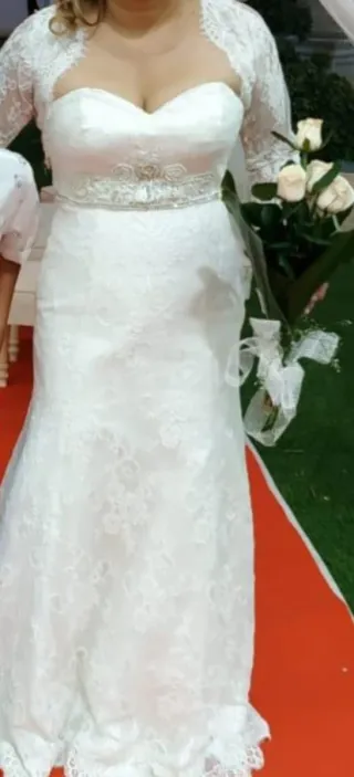 Vestido de Novia Encaje y Pedrería