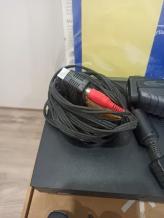 Consola PlayStation 2 Negra + Accesorios