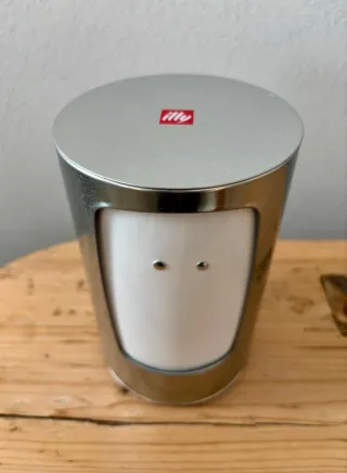 Portatovaglioli Illy in metallo