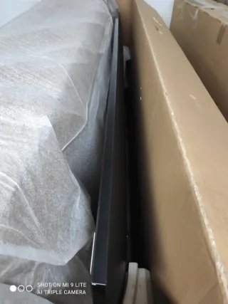 TV Samsung Crystal UHD 75 CU7105K (Pantalla Rota)