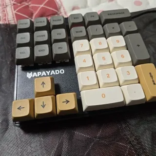 Teclado Numérico Mecánico RGB (Nuevo sin abrir)