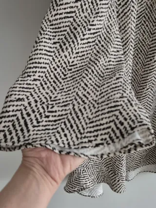 Vestido Zara estampado zigzag