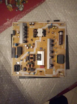 Fuente Alimentación TV Samsung UE55TU8506