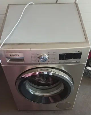 Lavadora Siemens iQ700 Inox 1600 rpm cocina casi r