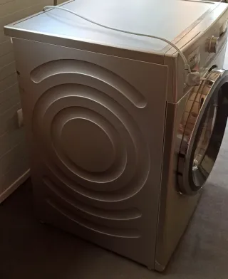 Lavadora Siemens iQ700 Inox 1600 rpm cocina casi r