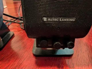 Altavoces Altec Lansing para PC