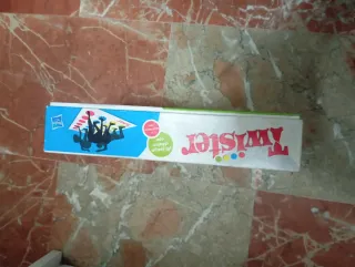 Juego de mesa Twister Hasbro