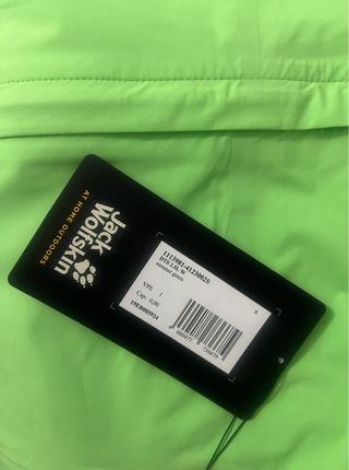 Talla S. Chubasquero de mujer JACK WOLFSKIN