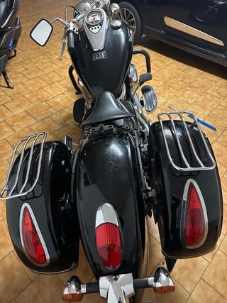 Kawasaki Vulcan 900 Custom/Cruiser
