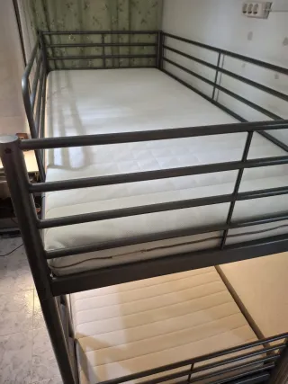 Literas IKEA con colchones
