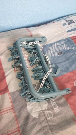 ☆ Tendedero plegable con 32 pinzas