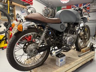 Yamaha SR250 Café Racer – Proyecto 60% (1991)