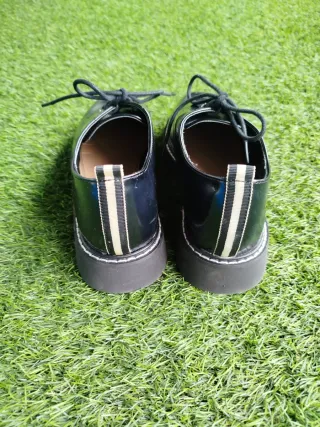 Zapatos charol negros plataforma