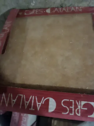 Baldosas marca Gres Catalán color Antiqua ocre