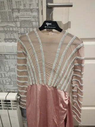 Vestido largo de fiesta rosa con pedrería talla L