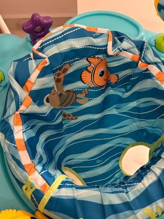 Centro de Actividades Bebé Disney Nemo