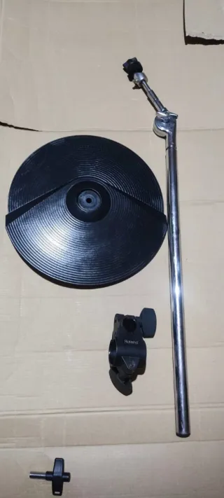 Plato batería Roland CY8 con mástil y abrazadera