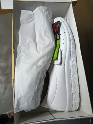 Zapatos Sanitarios Kalma Talla 43 Blancos. K-671