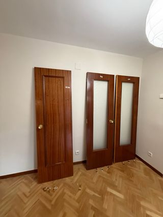 REGALO Puertas madera maciza y doble de cristal