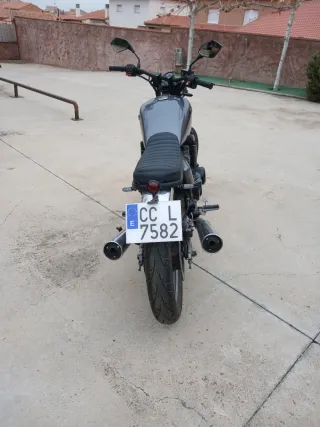 Kawasaki GPZ Café Racer