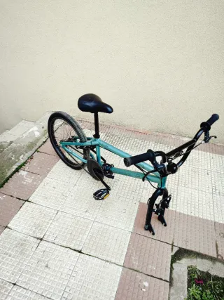Bicicleta BMX Ice Pick Le falta la rueda delantera