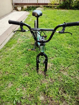 Bicicleta BMX Ice Pick Le falta la rueda delantera