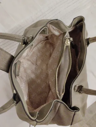 Bolso Guess Gris