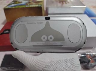Ps Vita Dragon Quest Metal Slim Limited Edition