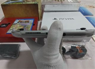 Ps Vita Dragon Quest Metal Slim Limited Edition
